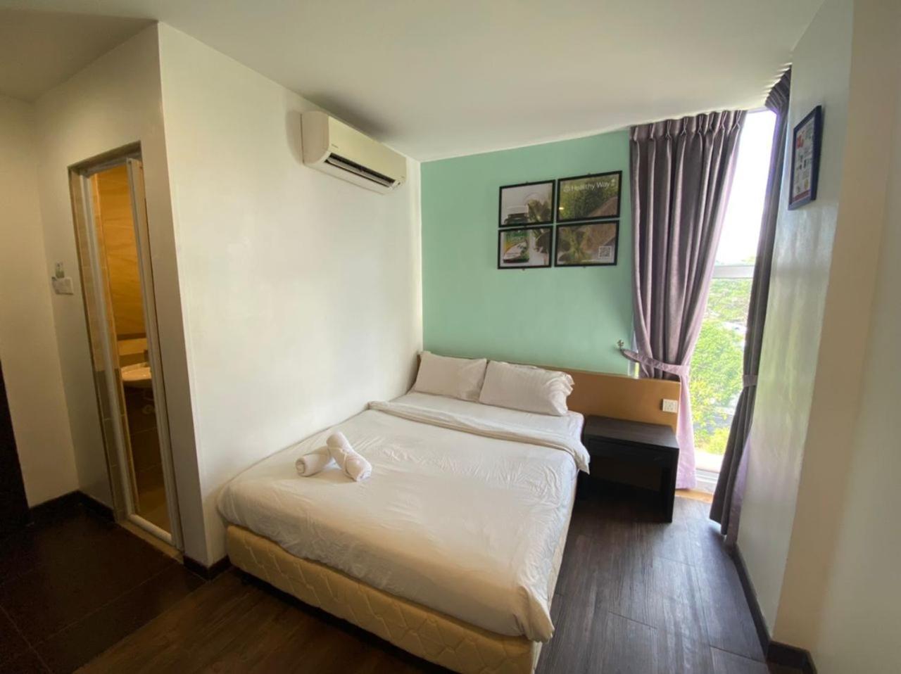Timez Business Hotel Cheras Exteriör bild