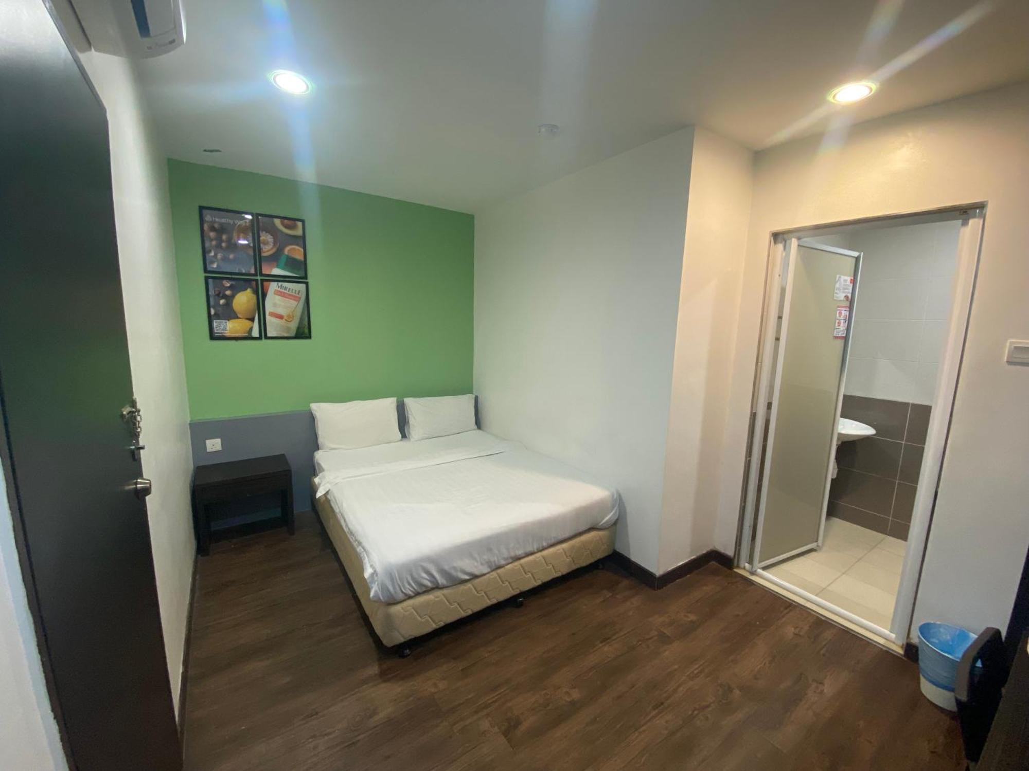 Timez Business Hotel Cheras Exteriör bild