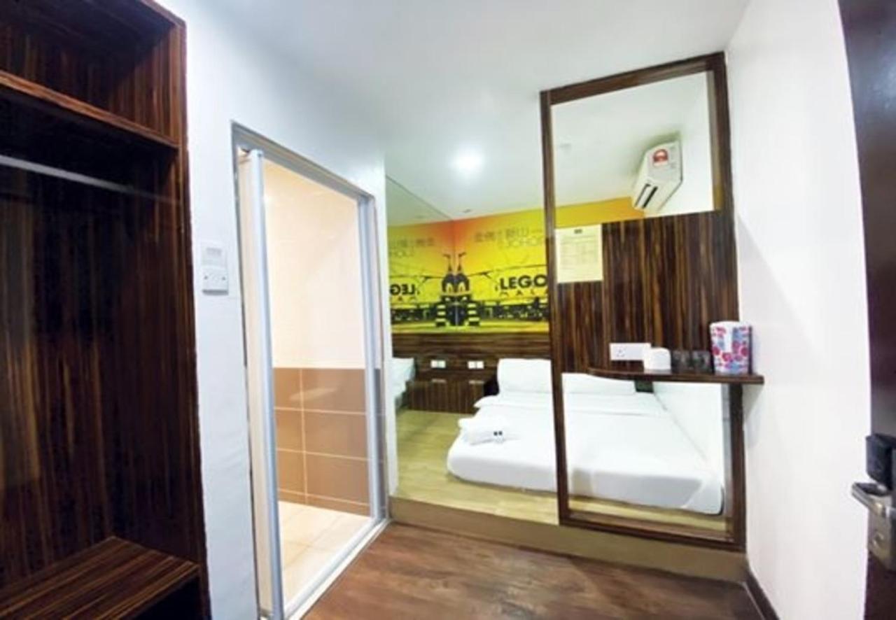 Timez Business Hotel Cheras Rum bild